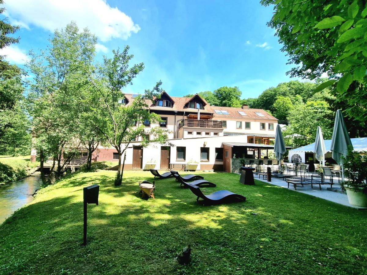 Restaurant Niedmuehle Land & Genuss Hotel Rehlingen-Siersburg Exterior foto